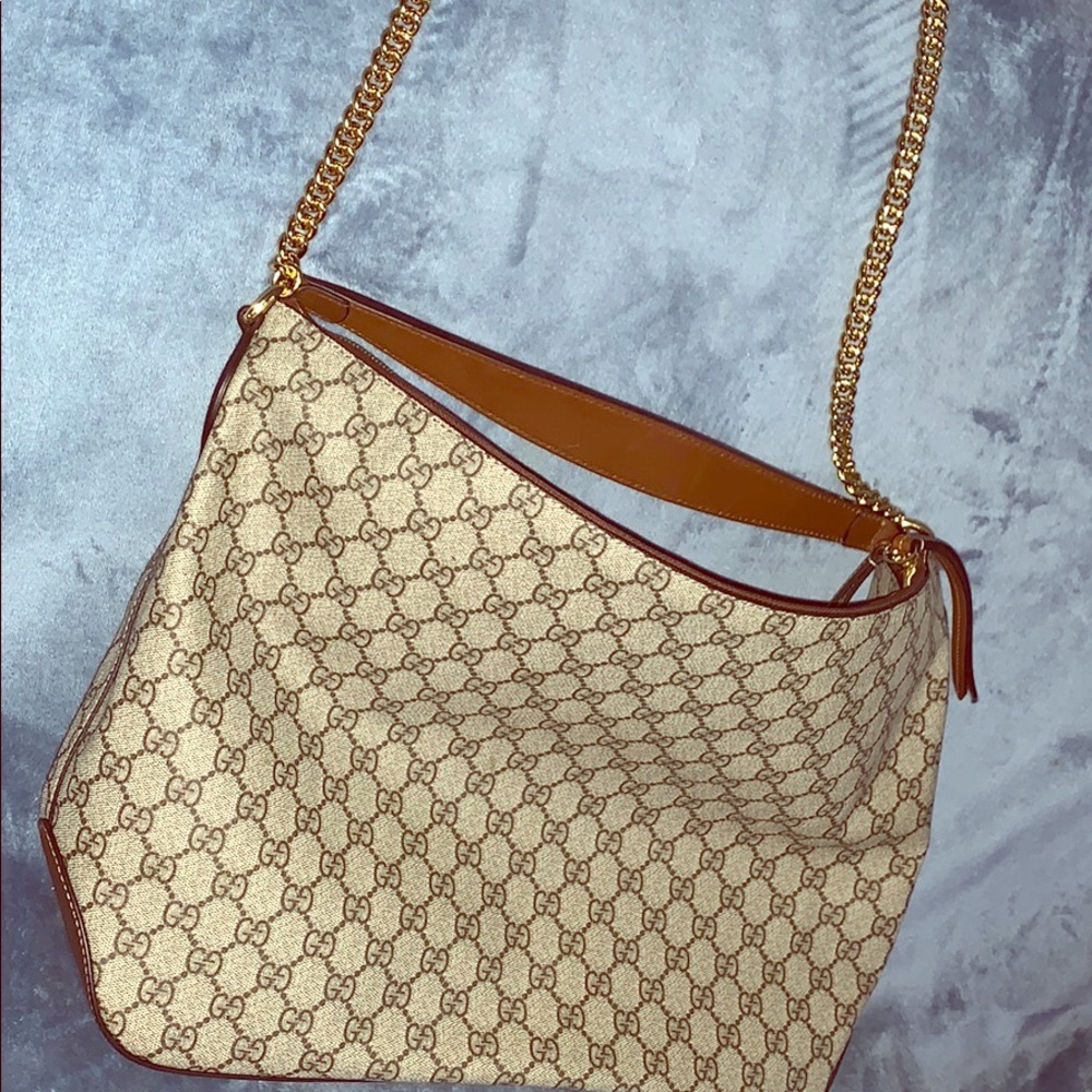 Gucci Tote with Gold Chain.